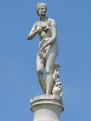 Statue