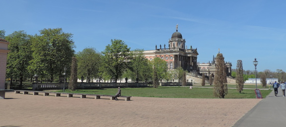 100-Grounds