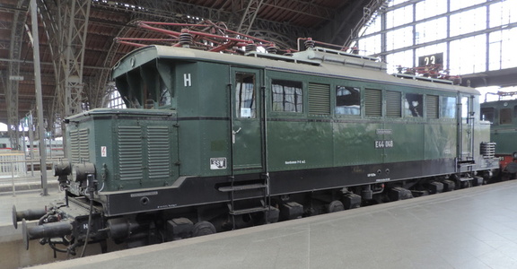 Electric engine