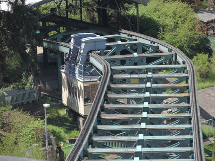 Down the Schwebebahn