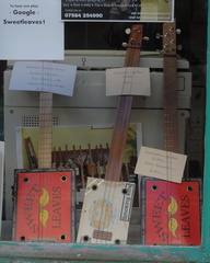 Cigar box guitars