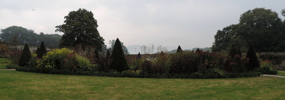 Round garden