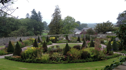 Circular garden