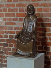 Statue