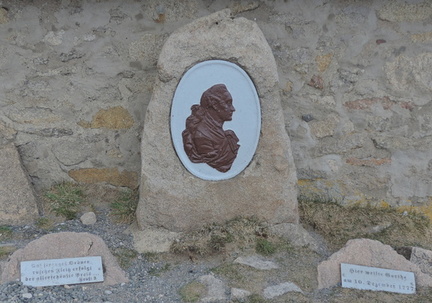 Plaque