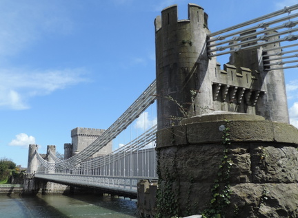 Suspension bridge