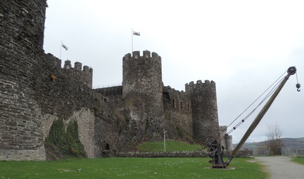 Crane by castle