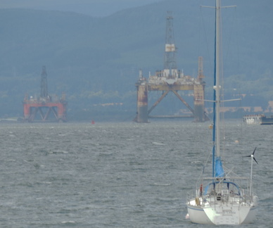 Yacht and Rigs
