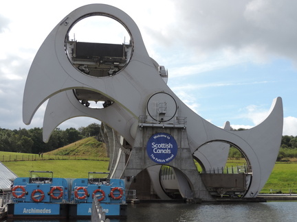 Wheel and boats