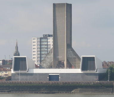 Tunnel vent