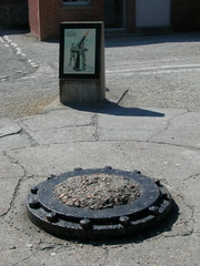 Anti-aircraft gun platform