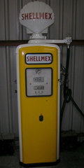 Petrol pump
