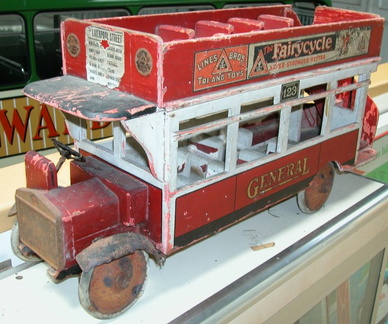 Model bus
