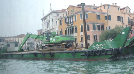Barge