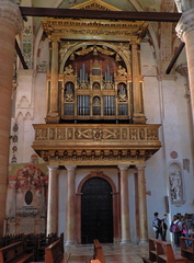 Organ pipes