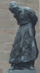 Statue