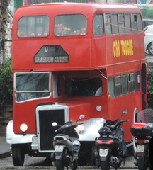 Bus