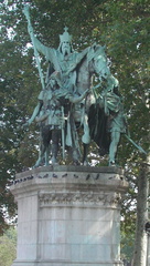 Statue