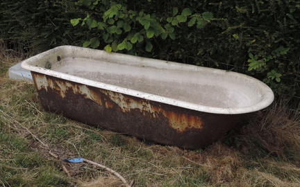 Bathtub