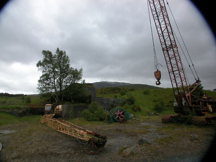 Building and Cranes