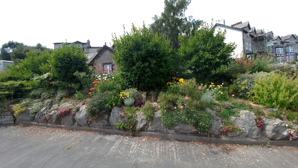 Flower bed