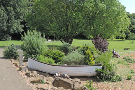 Boat garden