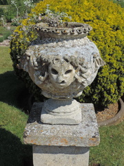 Urn