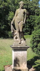 Statue