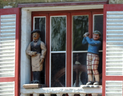 Wooden figures