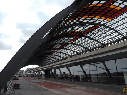 Station canopy