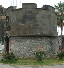 Fort