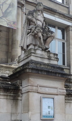 Statue