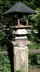 Bird table