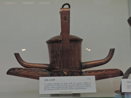 Oil lamp