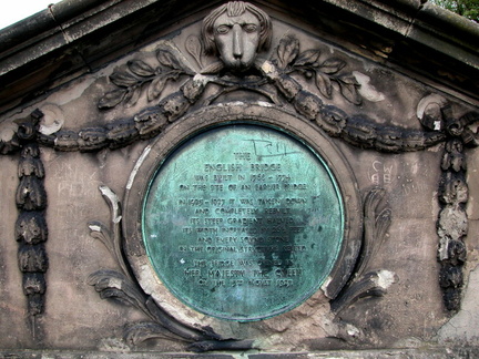 Plaque