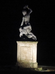 Statue