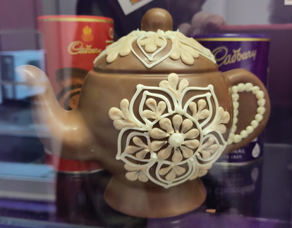 Chocolate teapot