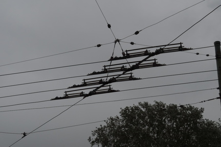 Wire crossing