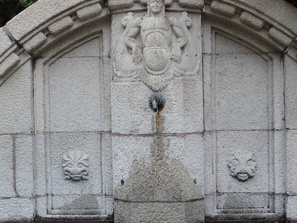 022-Fountain