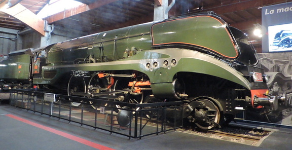 Steam engine