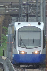 Tram approaching
