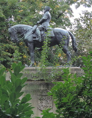 Statue