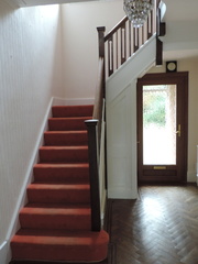 093-Hall