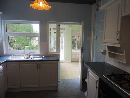 101-Kitchen