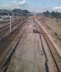 0a-TrackBed