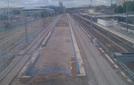 14-PlatformTrack