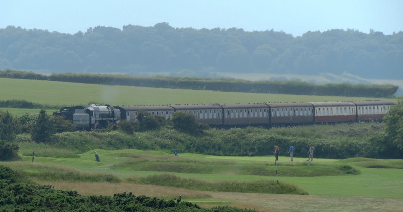 069-Train.jpg