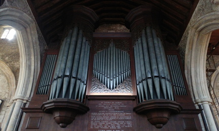 Organ pipes